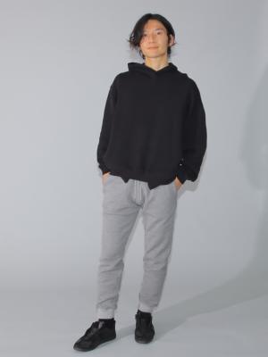 モデル 175cm 62kg サイズ M