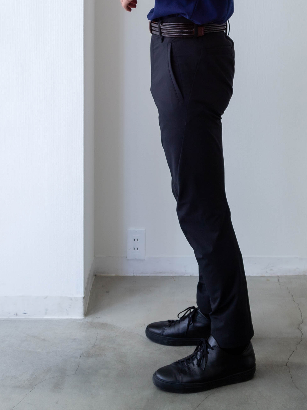 座る を快適にするパンツ ブラック Factelier ファクトリエ 座る を快適にするパンツ ブラック Factelier ファクトリエ