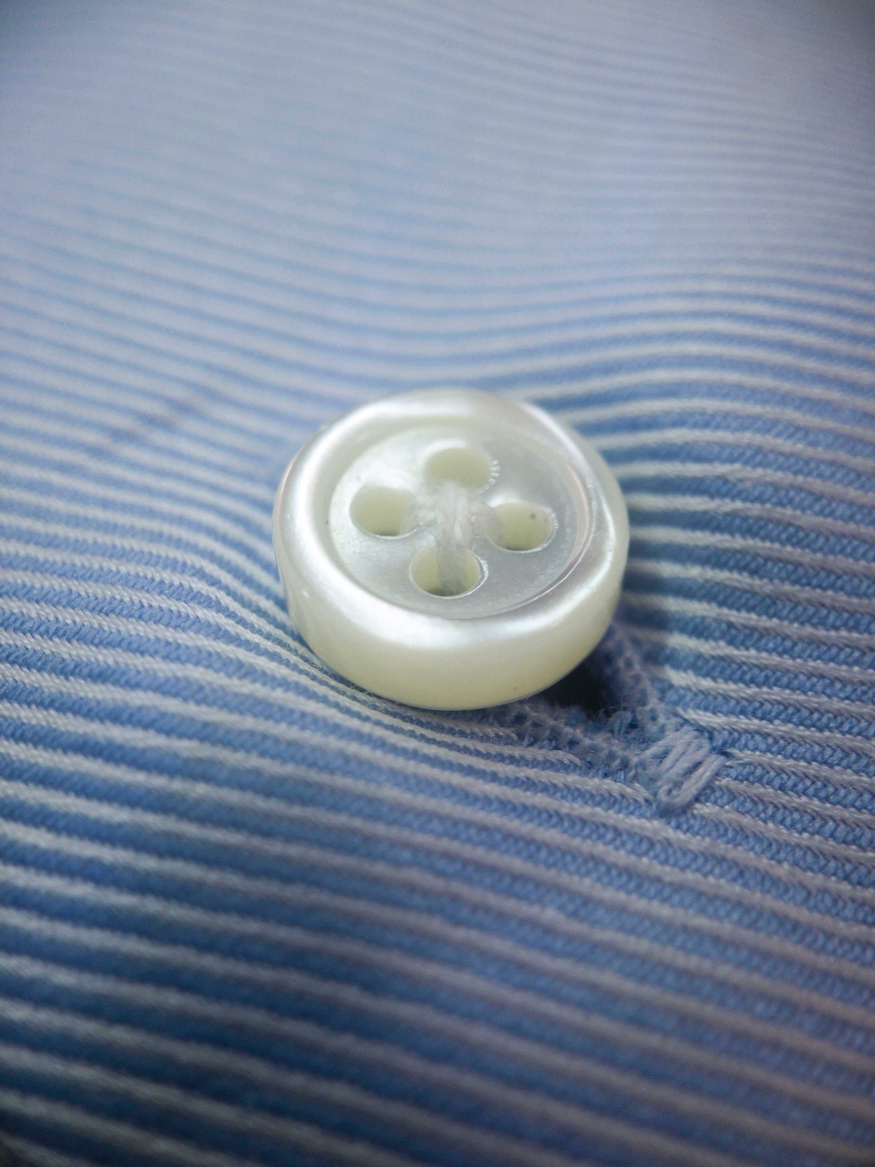 贅沢すぎる本格仕立て Hitoyoshiのオーダーシャツ Factelier ファクトリエ