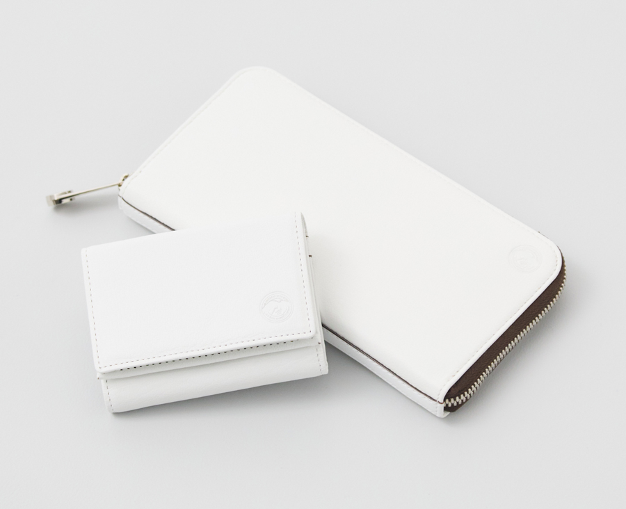 各色、限定20個】上品で機能的。あの「三つ折り財布」にツートンカラー