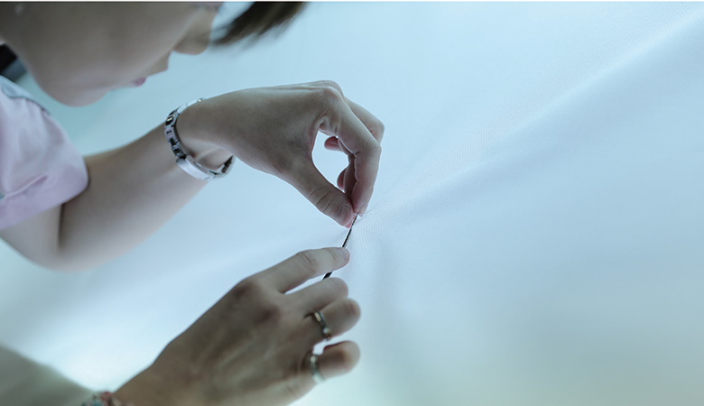 信頼と誇りのために、生地の品質は徹底的に管理