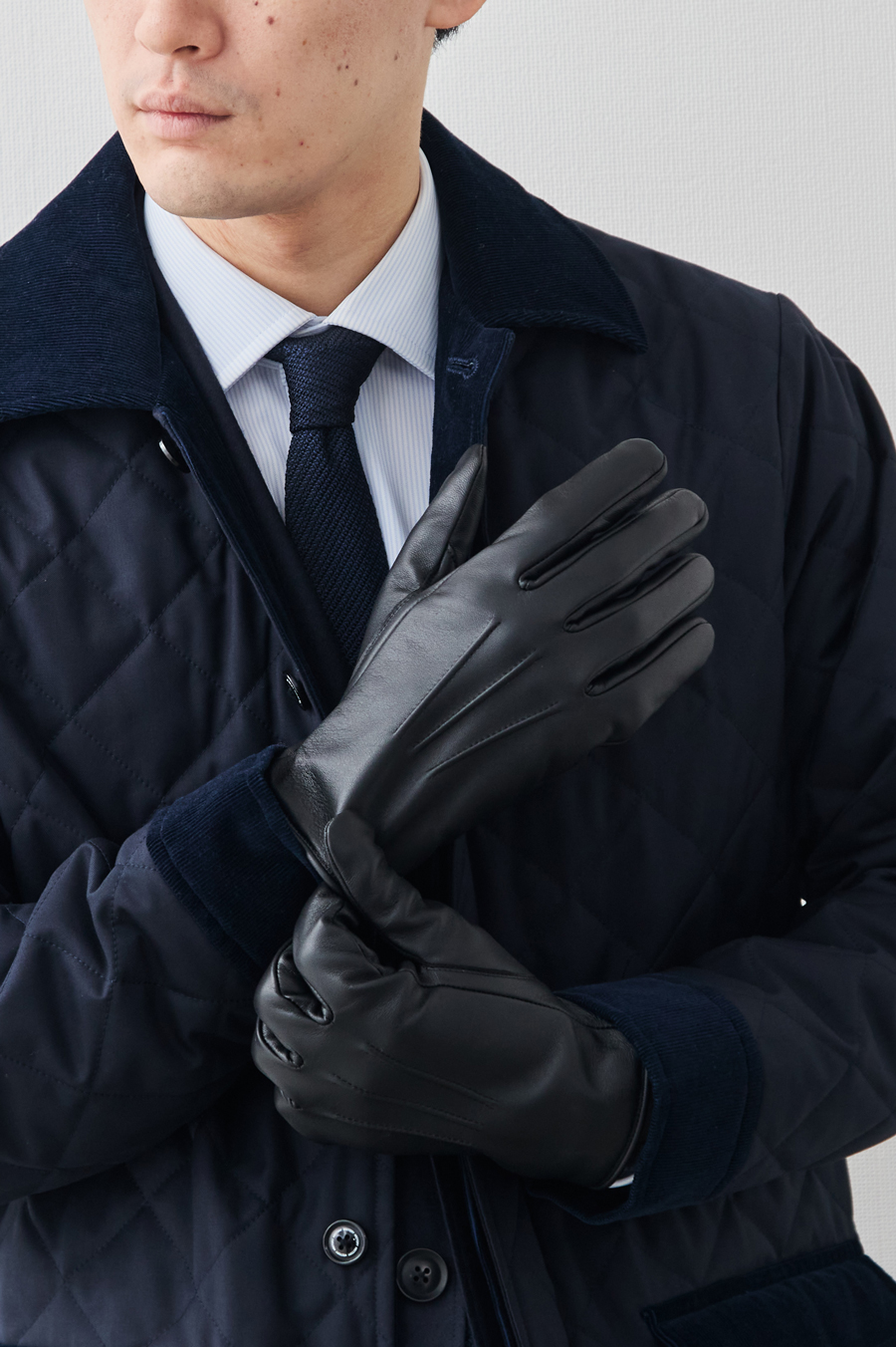 ラム革×カシミヤ 超軽量レザーグローブ/スマホ対応/ブラック