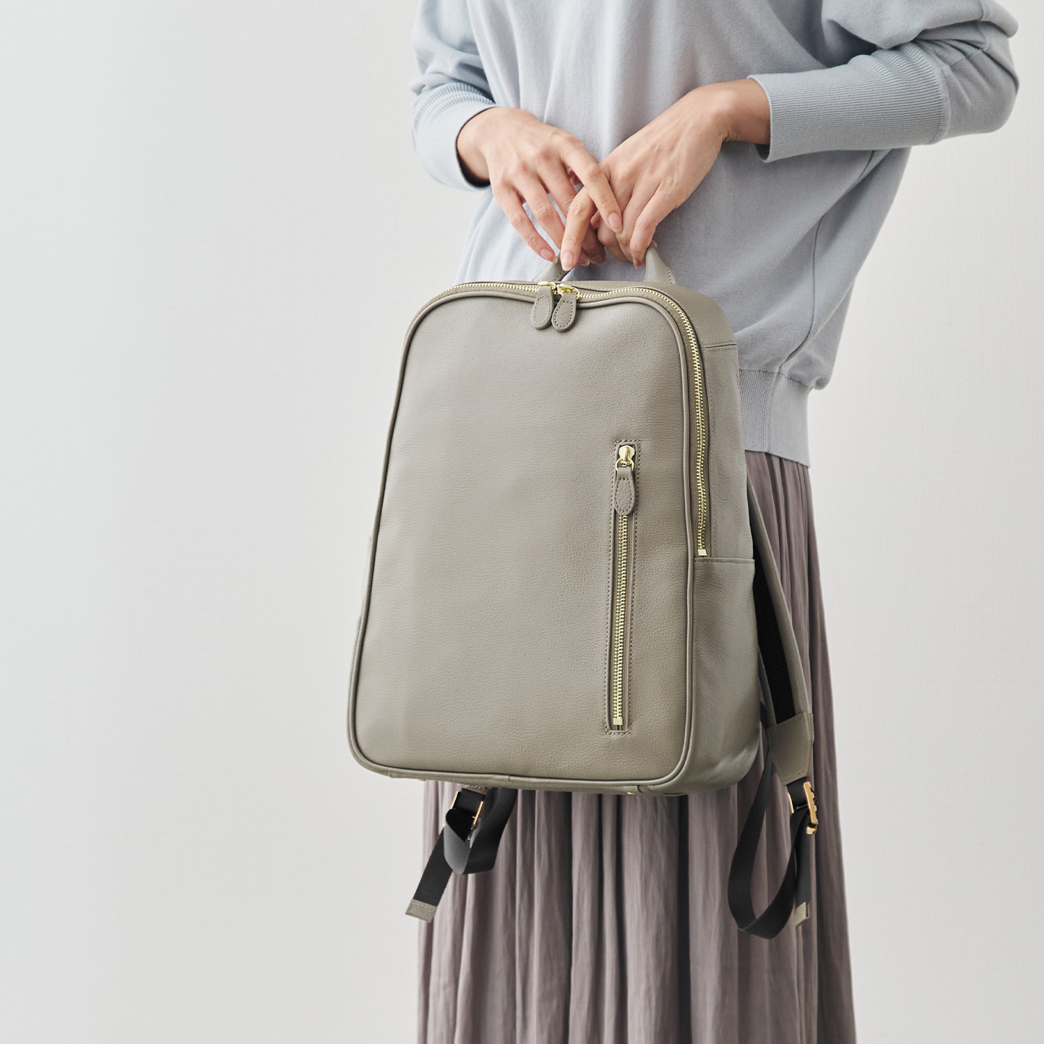 新商品】数量わずか。ウィメンズ初のリュックが誕生!～軽くてたっぷり