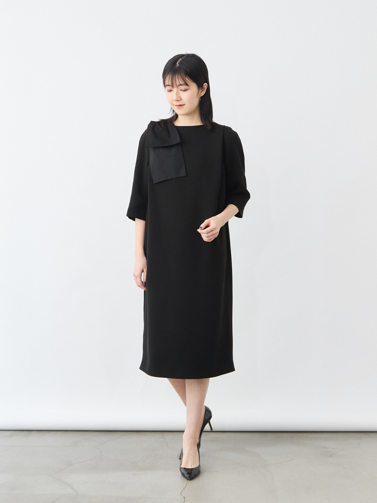 エターナルブラックドレス/ブラック モデル 171cm サイズ フリー