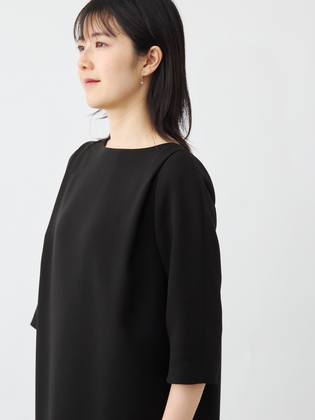 エターナルブラックドレス/ブラック モデル 171cm サイズ フリー