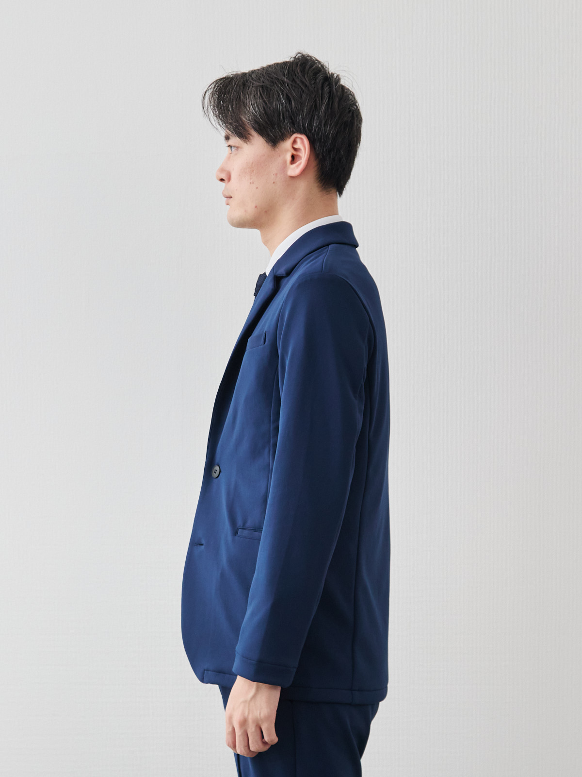 モデル 181cm 71kg サイズ L