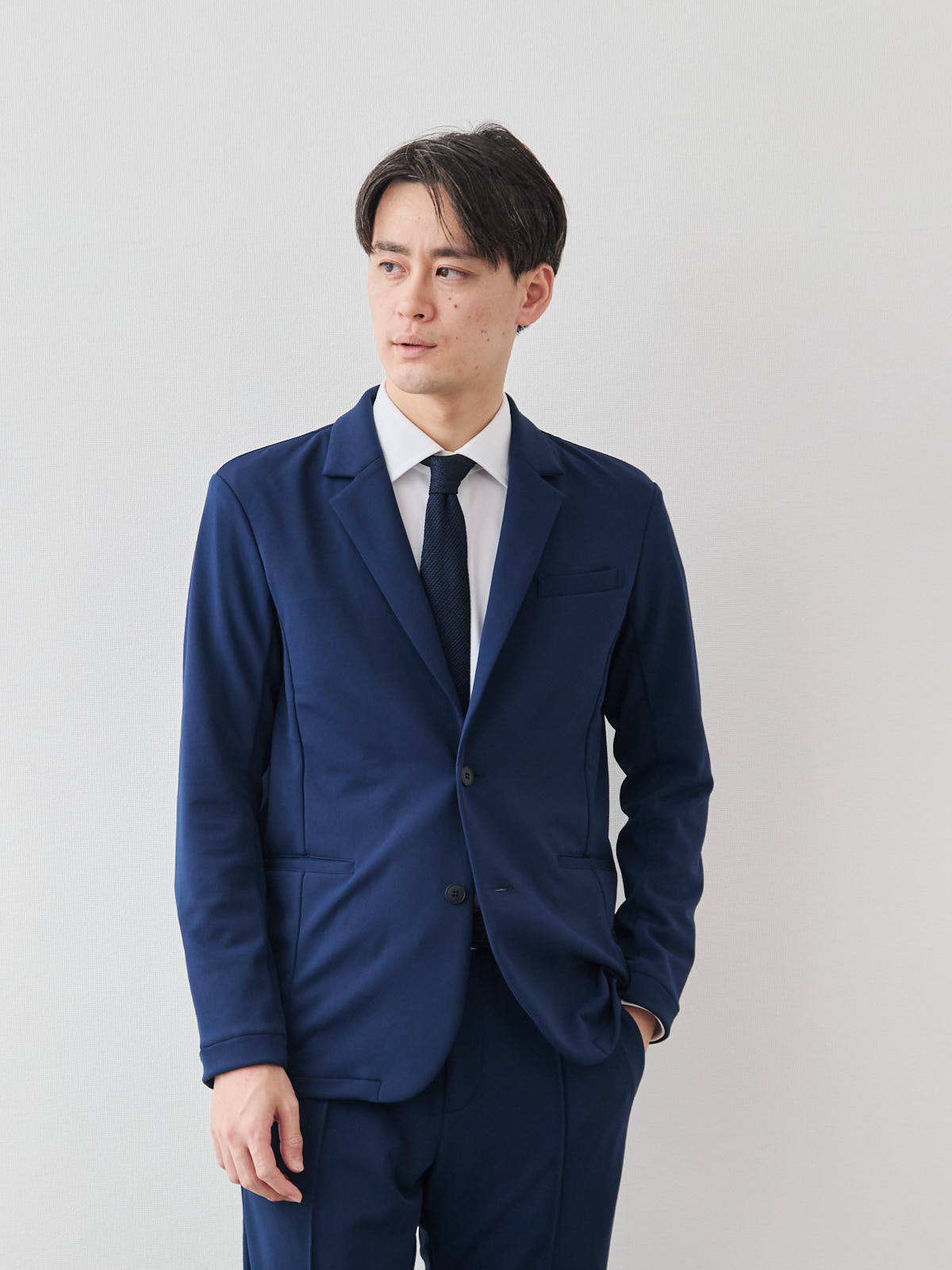 モデル 181cm 71kg サイズ L