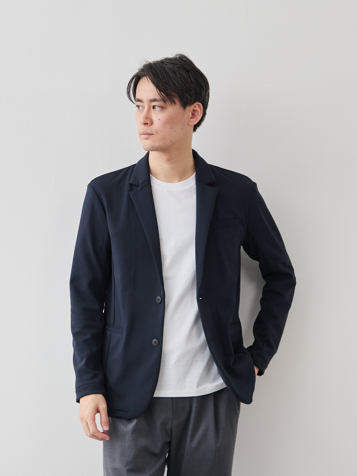 モデル 181cm 71kg サイズ L