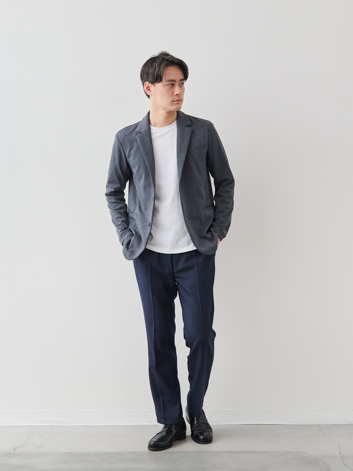 モデル 181cm 71kg サイズ L