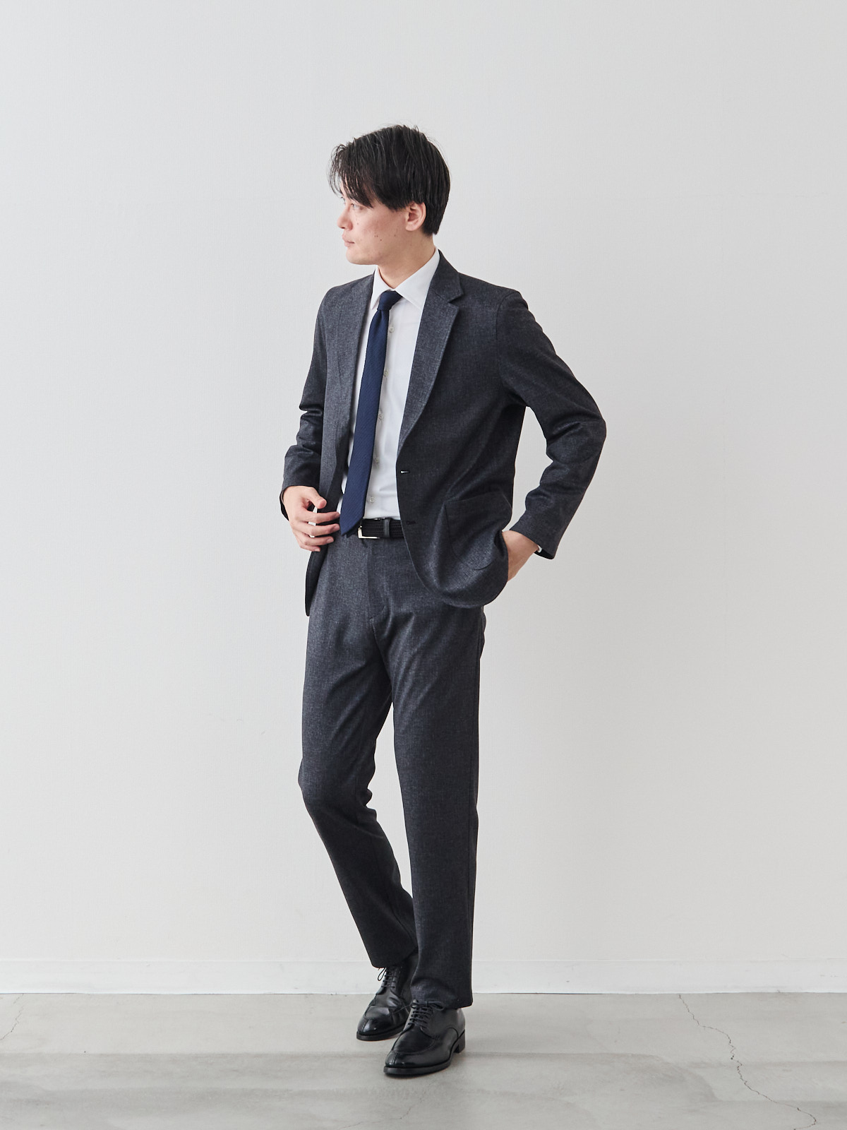 モデル 181cm 71kg サイズ L