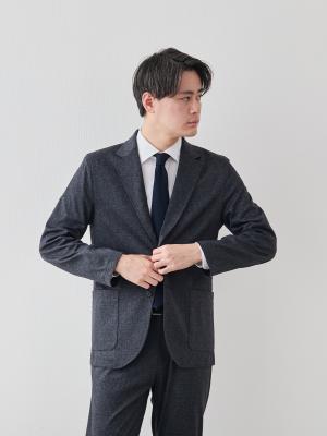 モデル 181cm 71kg サイズ L