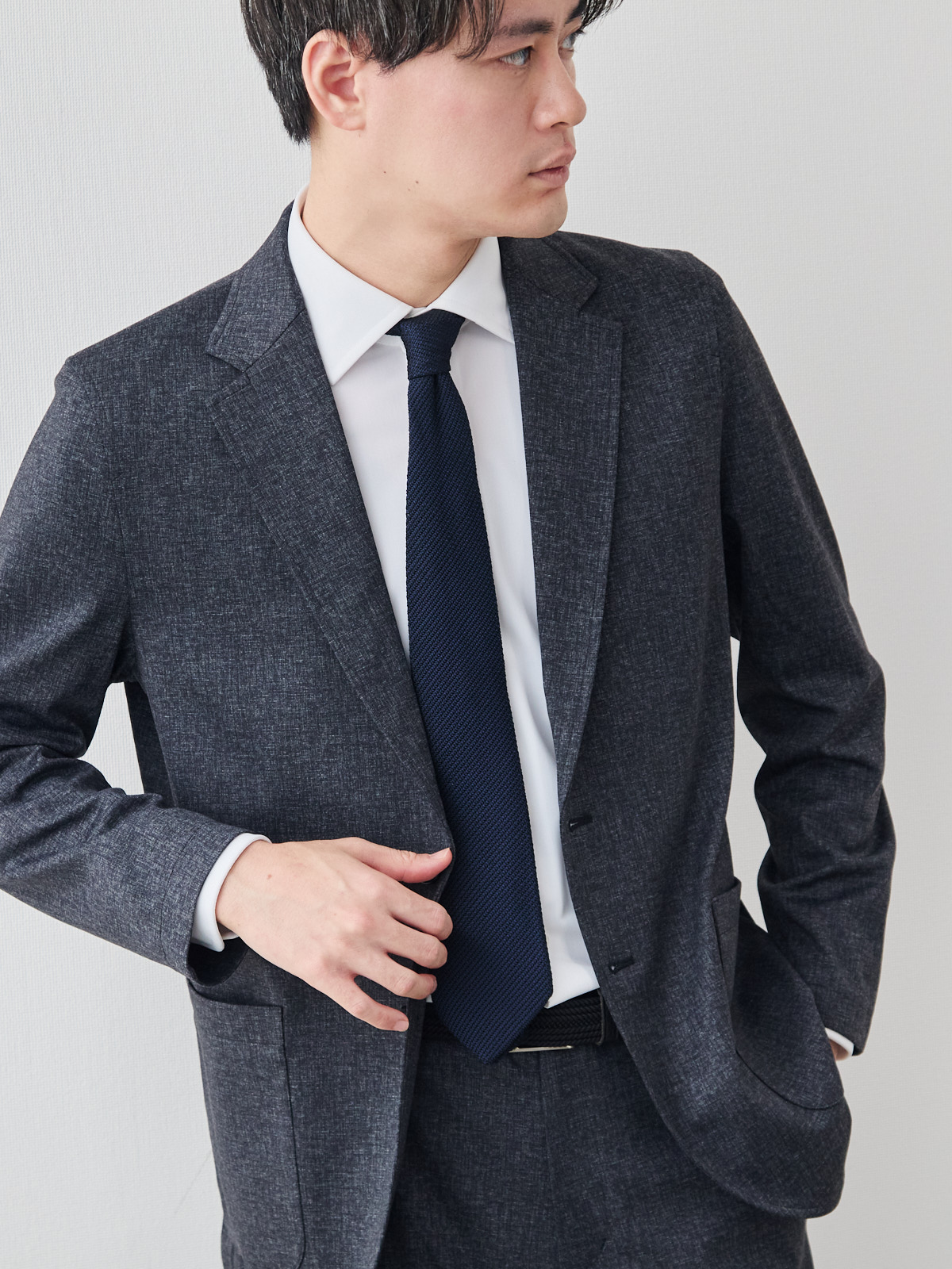 モデル 181cm 71kg サイズ L