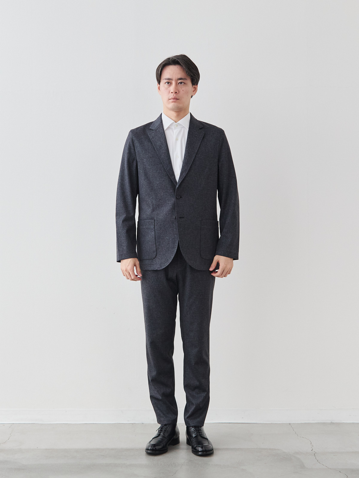 モデル 181cm 71kg サイズ LL