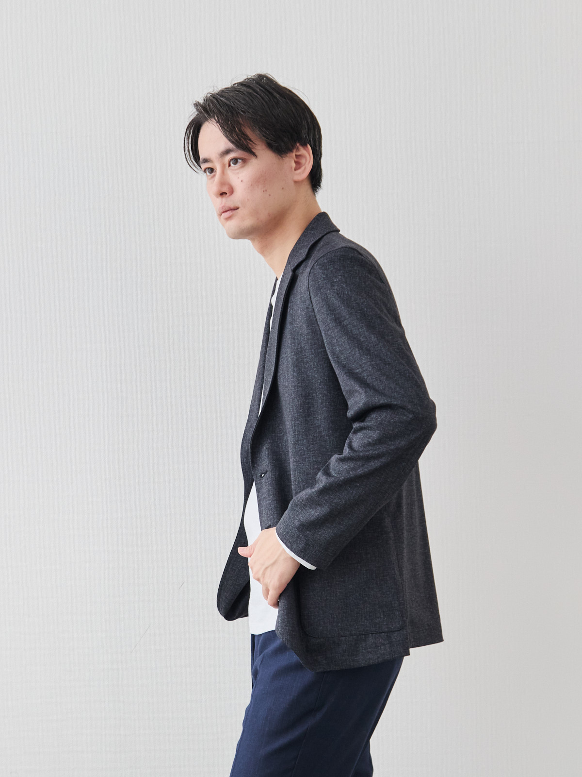 モデル 181cm 71kg サイズ L