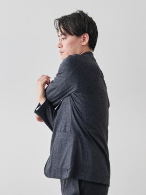 モデル 181cm 71kg サイズ L