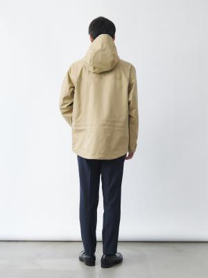 モデル 181cm 71kg サイズ L