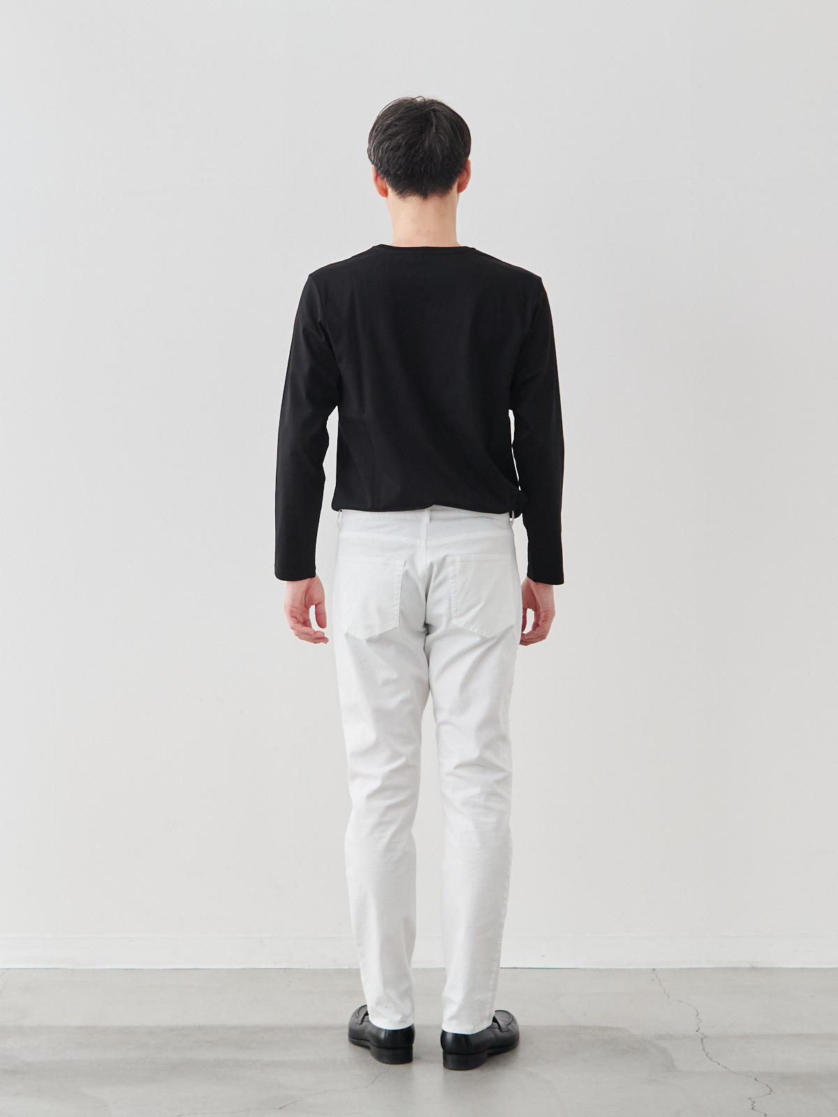 モデル 181cm 71kg サイズ L