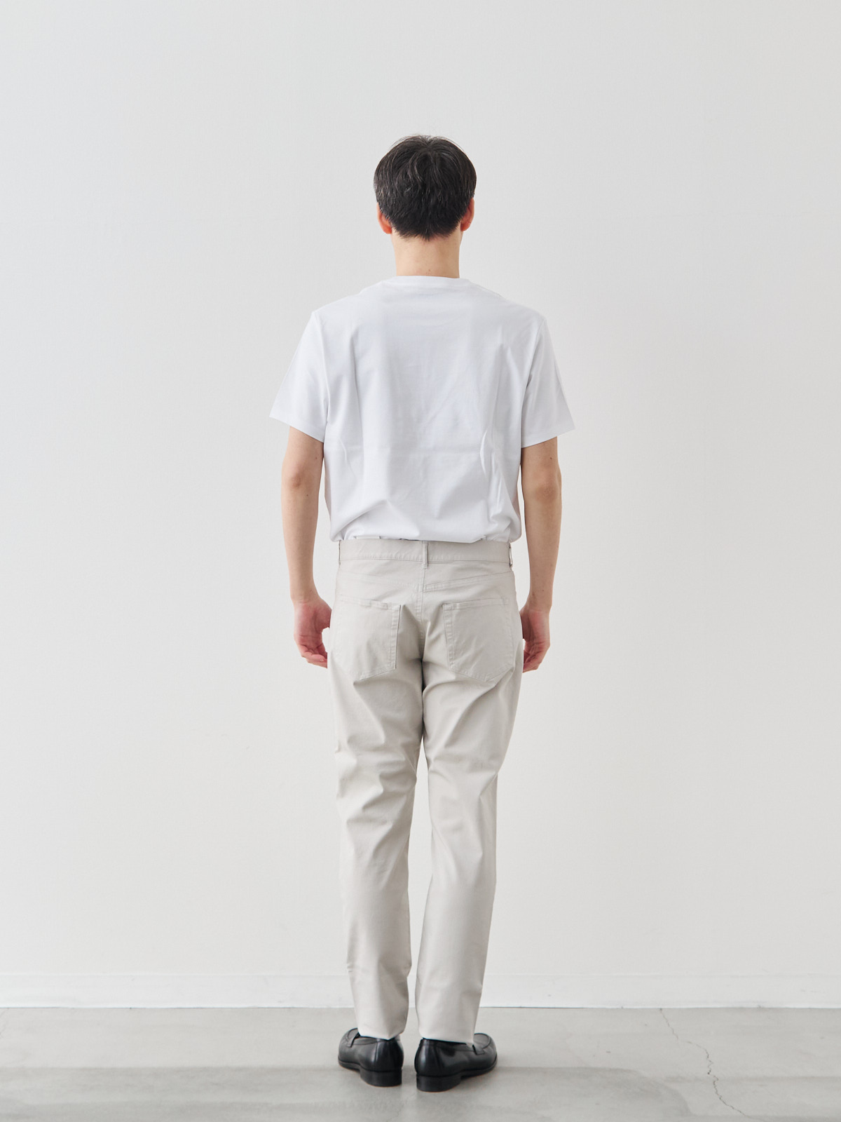 モデル 181cm 71kg サイズ LL