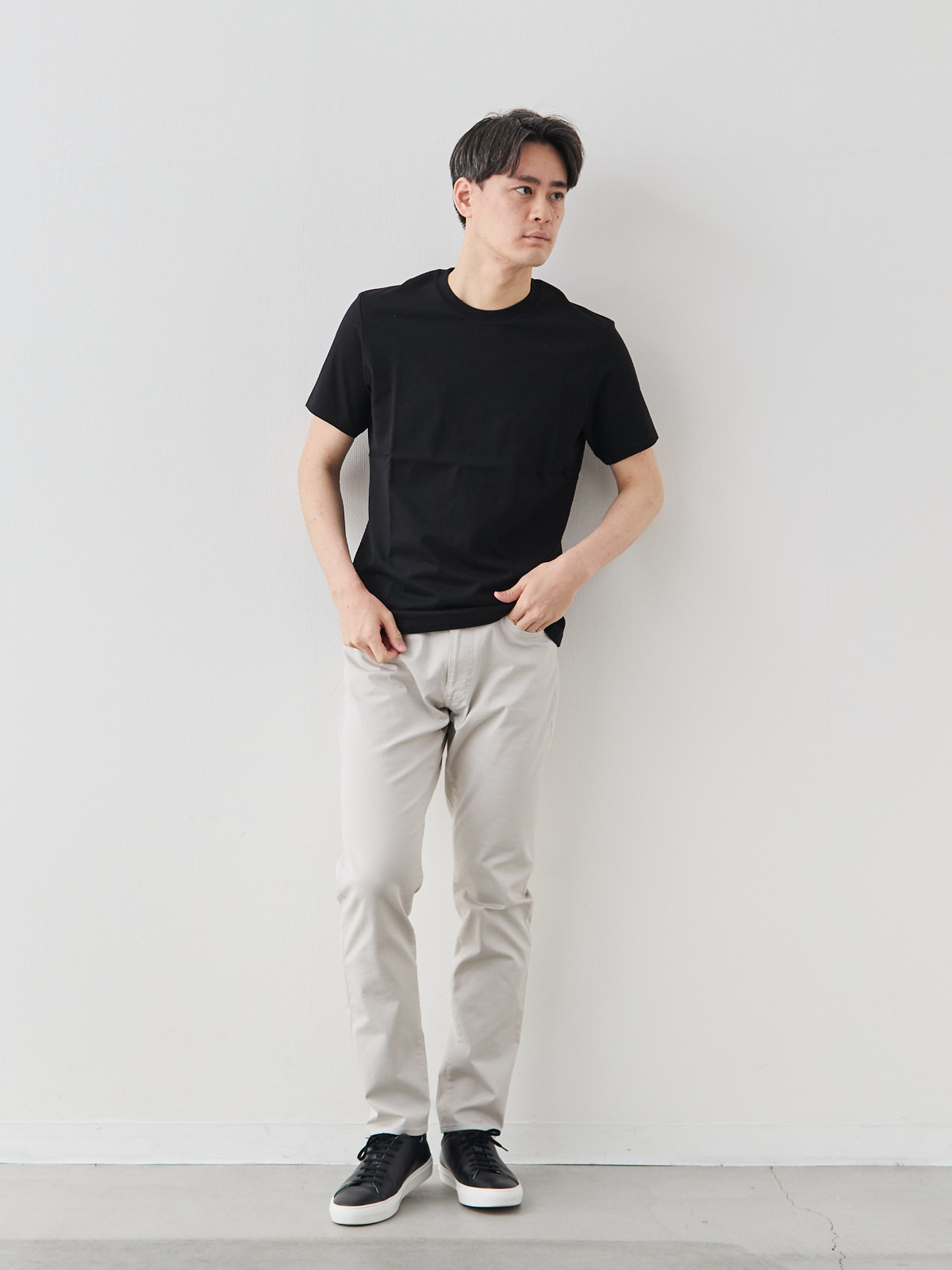 モデル 181cm 71kg サイズ L