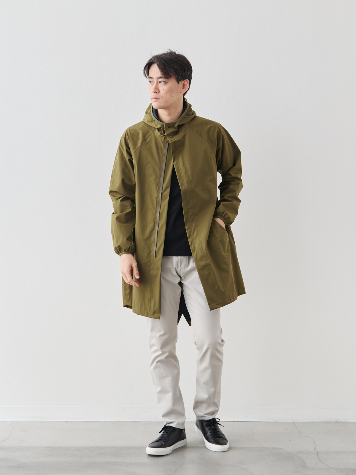 モデル 181cm 71kg サイズ L