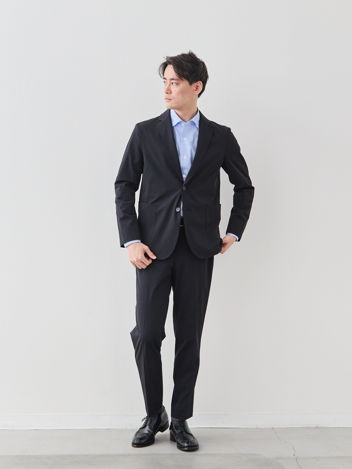 モデル 181cm 71kg サイズ L