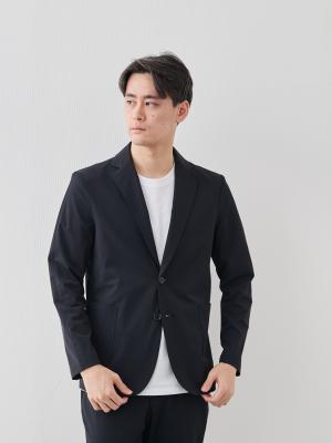 モデル 181cm 71kg サイズ L