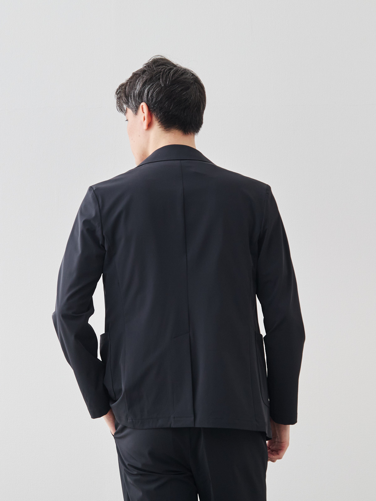 モデル 181cm 71kg サイズ L