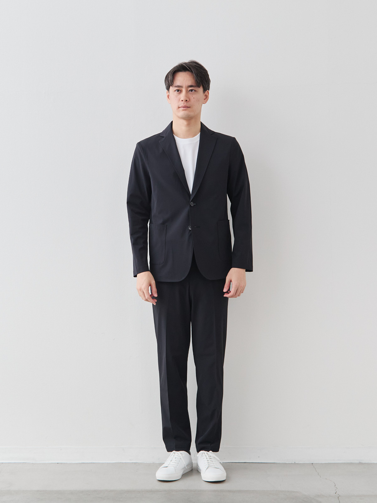 モデル 181cm 71kg サイズ L