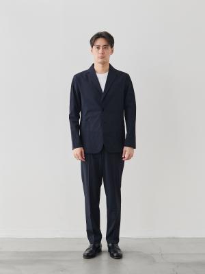 モデル 181cm 71kg サイズ LL