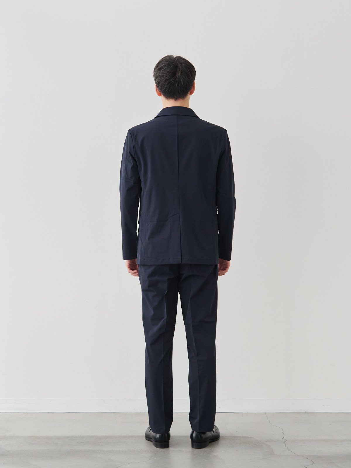 モデル 181cm 71kg サイズ LL