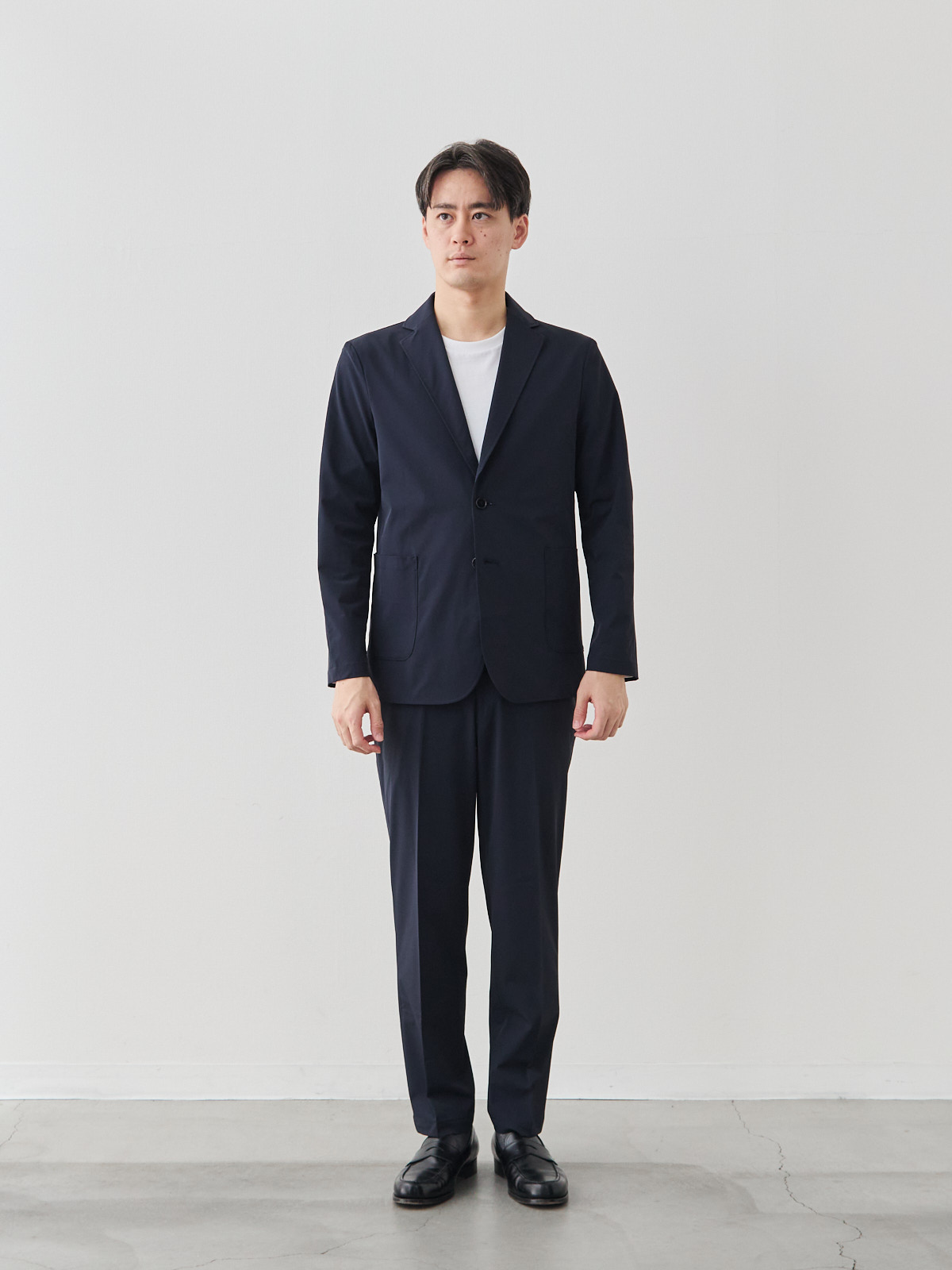 モデル 181cm 71kg サイズ L