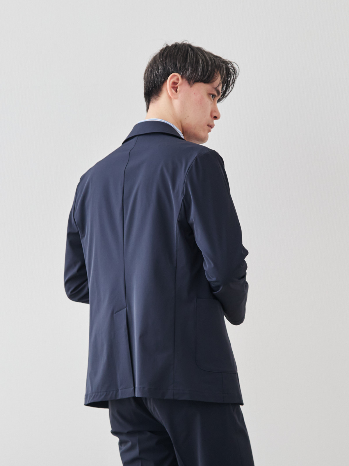 モデル 181cm 71kg サイズ L