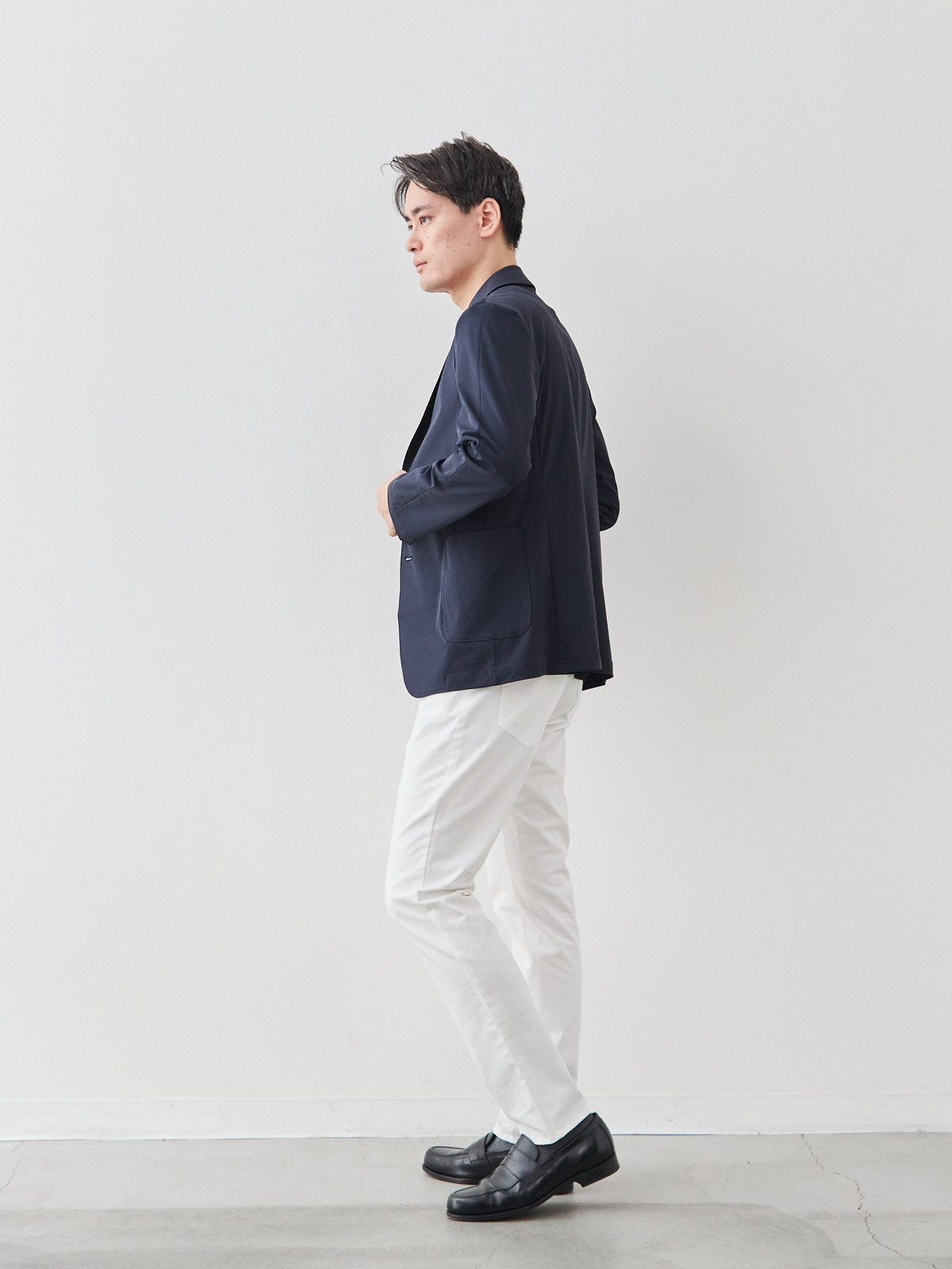 モデル 181cm 71kg サイズ L