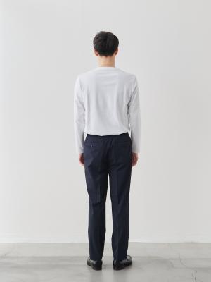 モデル 181cm 71kg サイズ L