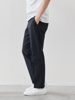 モデル 181cm 71kg サイズ L