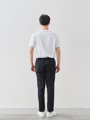 モデル 181cm 71kg サイズ L