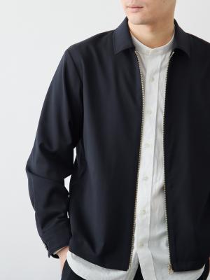 モデル 181cm 71kg サイズ L