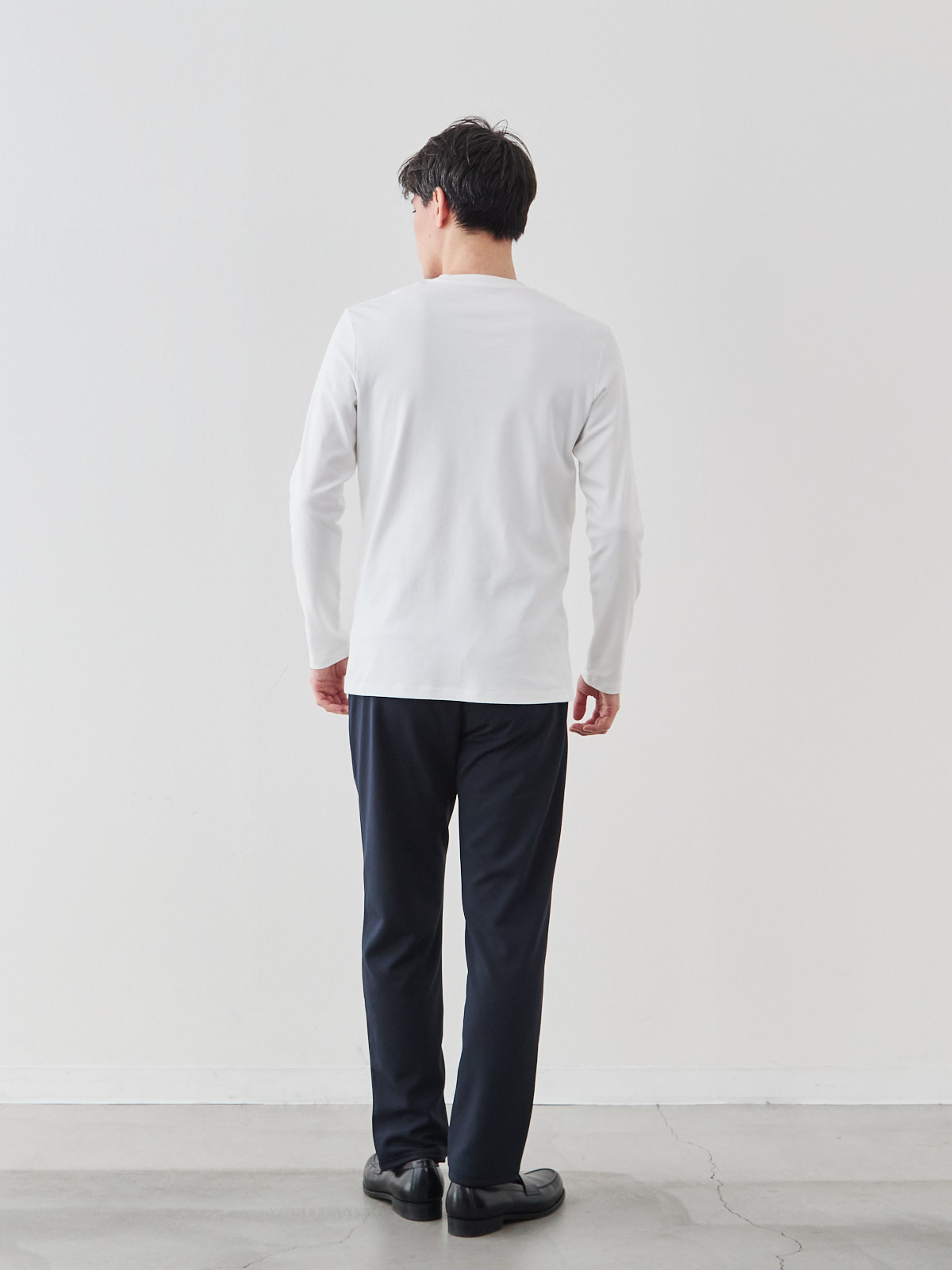 モデル 181cm 71kg サイズ L