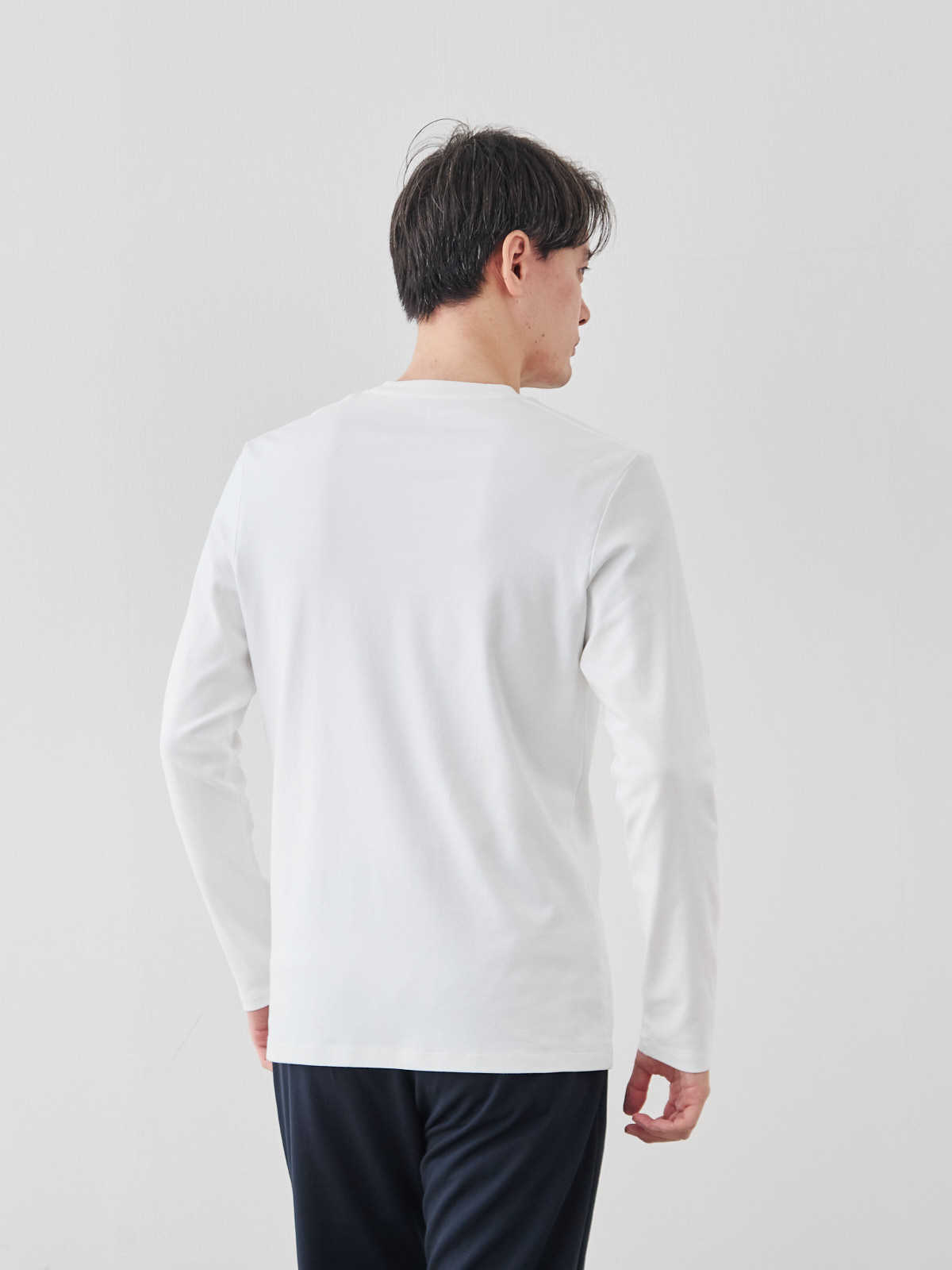 モデル 181cm 71kg サイズ L