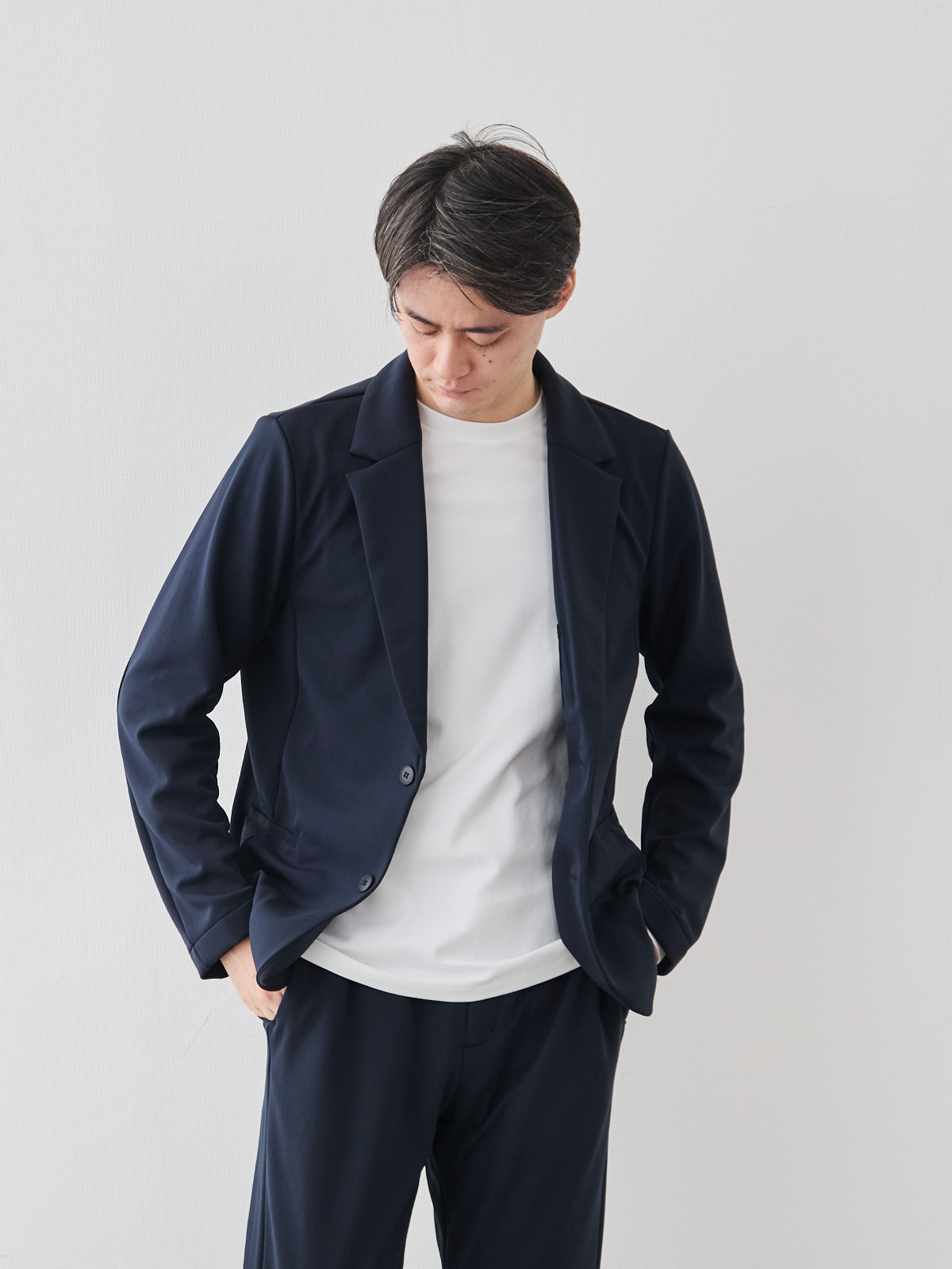 モデル 181cm 71kg サイズ L