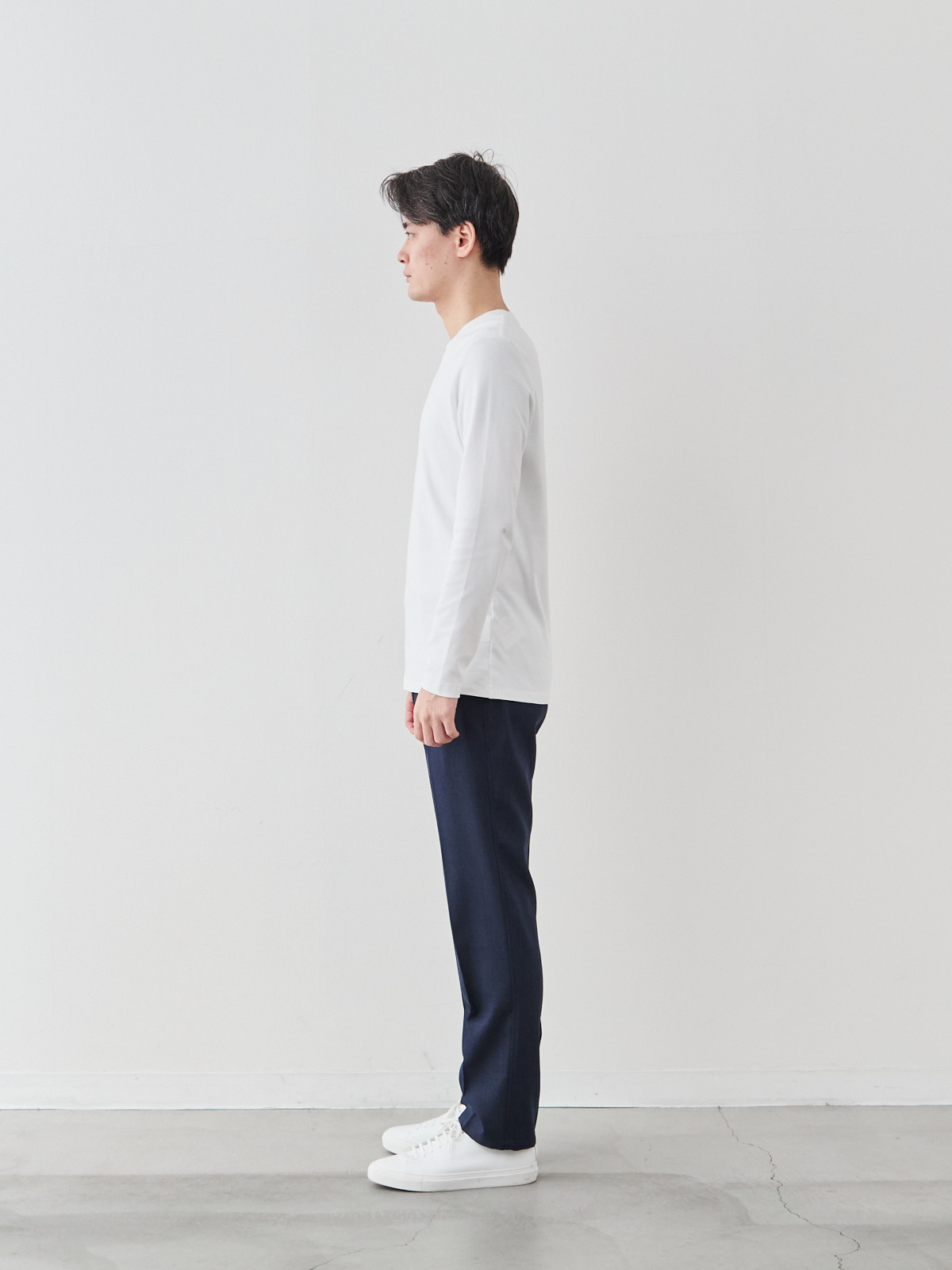 モデル 181cm 71kg サイズ L