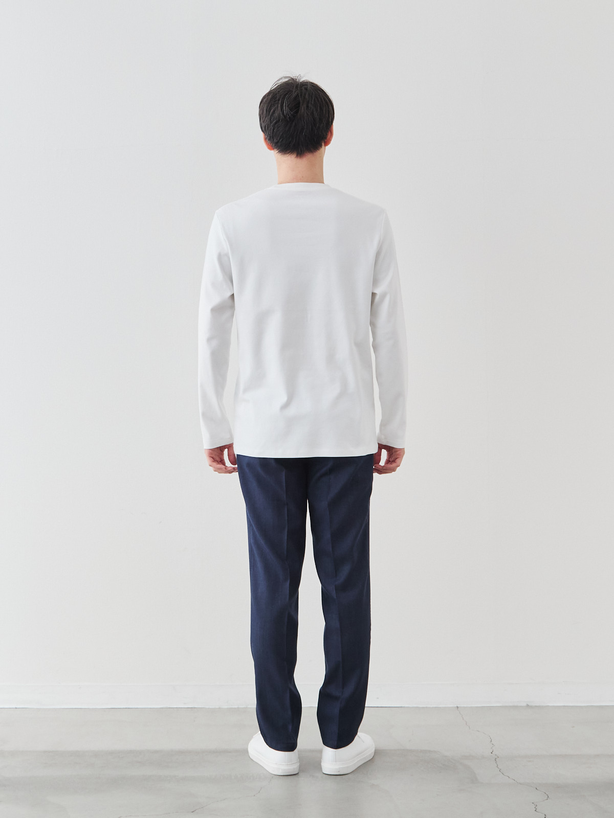 モデル 181cm 71kg サイズ LL