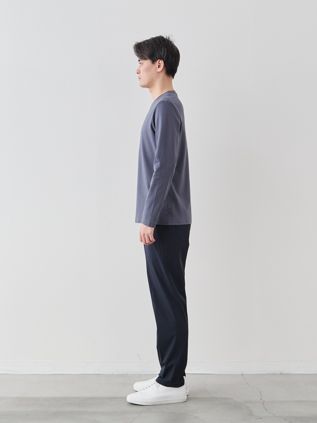 モデル 181cm 71kg サイズ L