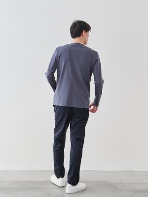 モデル 181cm 71kg ウエスト82cm サイズ L