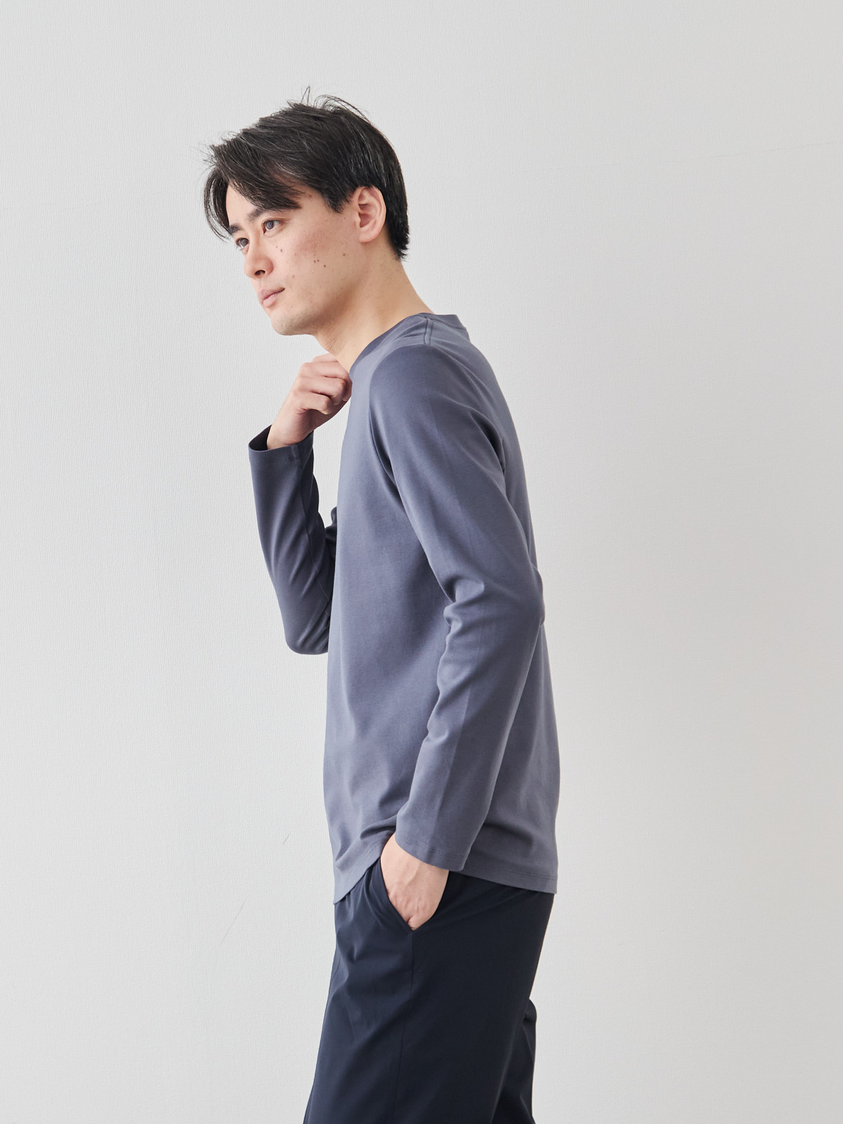 モデル 181cm 71kg サイズ L