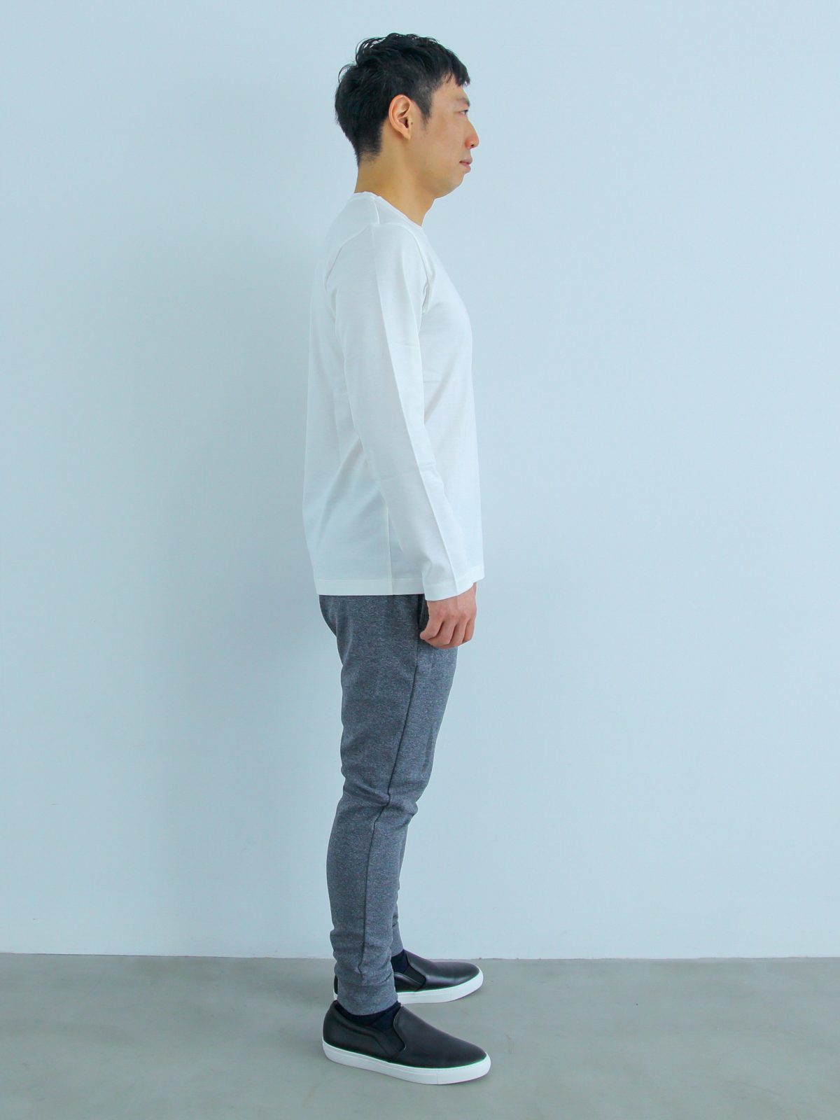 モデル 171cm 70kg サイズ L
