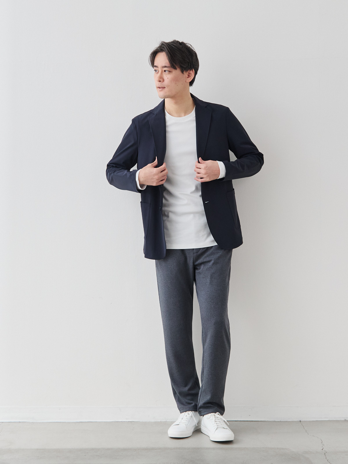 モデル 181cm 71kg サイズ L