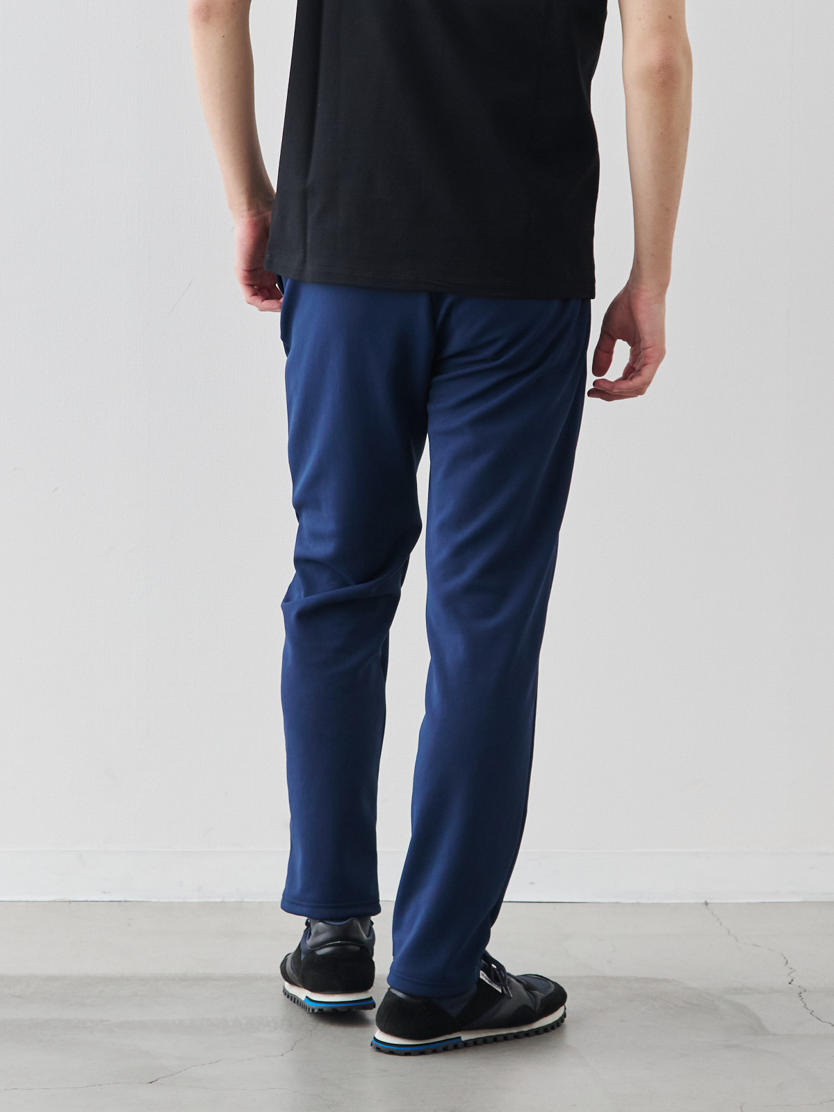 モデル 181cm 71kg サイズ L