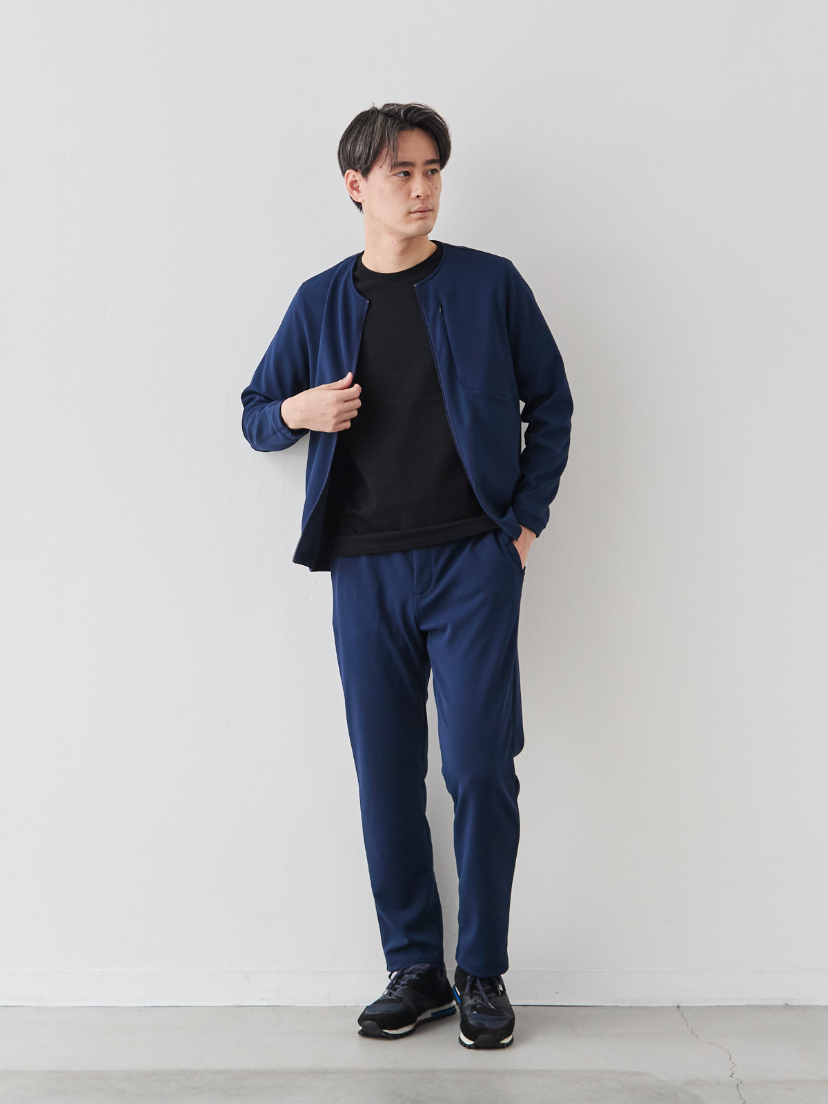 モデル 181cm 71kg サイズ L