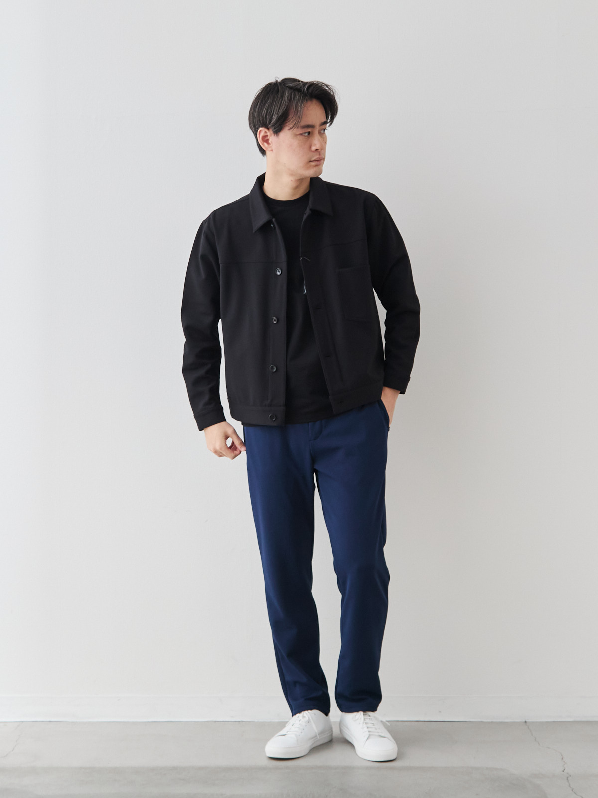 モデル 181cm 71kg サイズ L